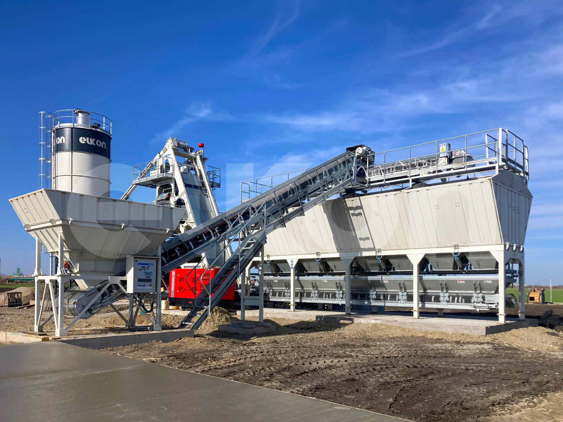 RUMÄNIEN: Betonfertigteilwerk in Buzău